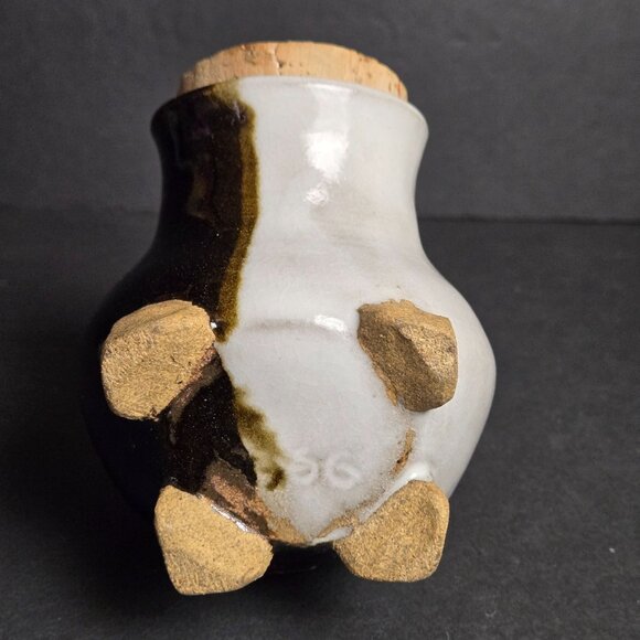 Handmade Signed Studio Pottery Stoneware Piggy Bank Cork Snout Pig Folk Rustic - Picture 6 of 9